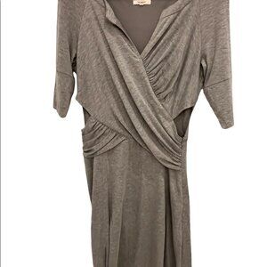 - 3/4 sleeve grey dress saturday size large